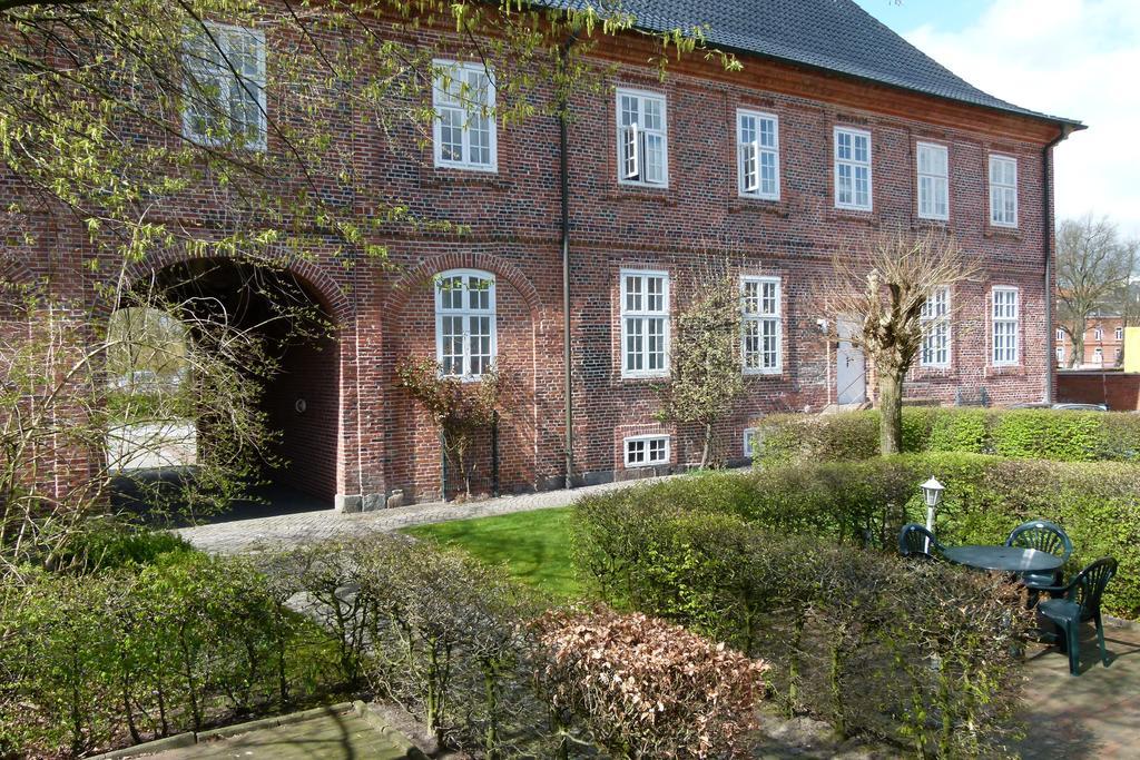 Hotel Pelli Hof Rendsburg By Tulip Inn Extérieur photo
